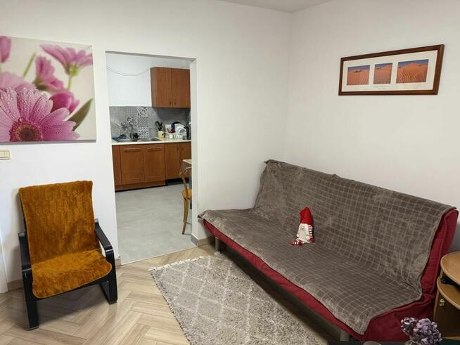 Mieszkanie na wynajem - blisko metra, autobus