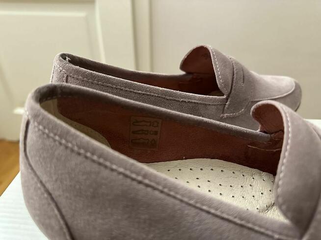 Mokasyny Liliowe ze Skóry Zamszowej - Tatuum - Rozmiar 38