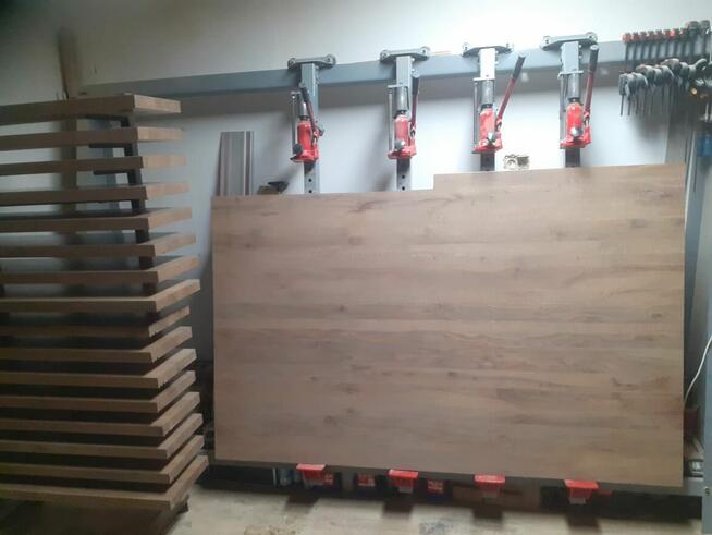 Schody drewniane, trepy, stopnie, cyklinowanie podłóg