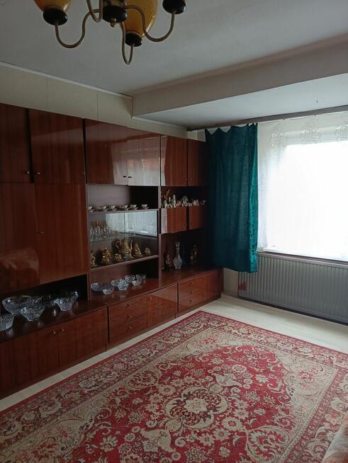 zamienię pół domu na mieszkanie