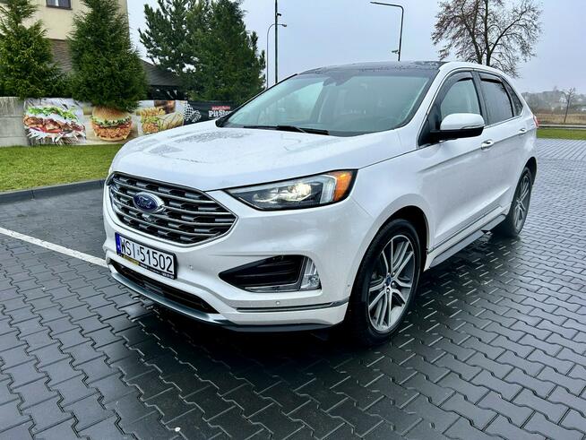 Ford EDGE Titanium Max wyposażenie