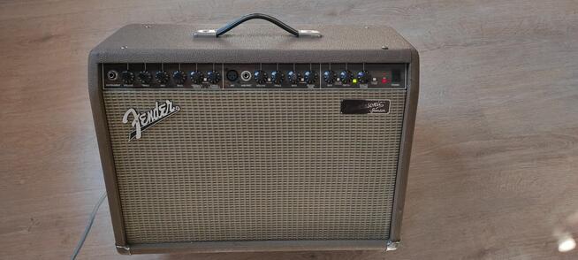 Wzmacniacz akustyczny fender