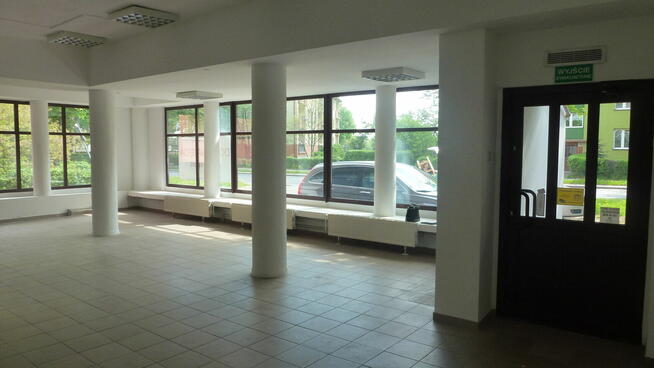 Lokal użytkowy 105 m2 + 25 m2 piwnicy