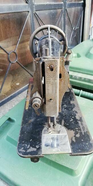 Maszyna do szycia keyser