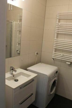 Sprzątanie apartamentów , mieszkań , domów i biur