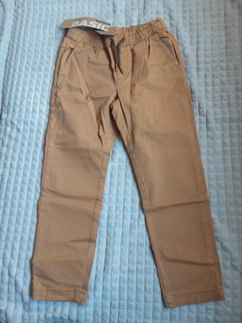 Ubrania chłopięce 122/128