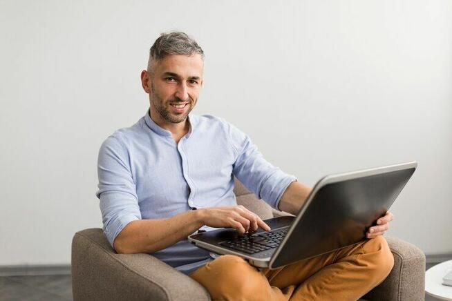 INFORMATYK do stałej obsługi Firmy_KOHANA, CRM_dodatkowa