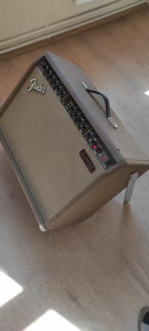 Wzmacniacz akustyczny fender