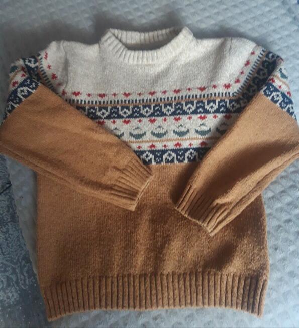 Ubrania chłopięce 122/128