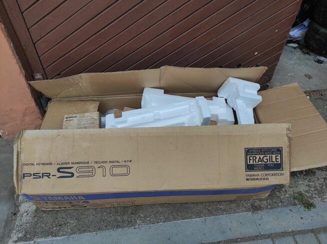 Keyboard Yamaha PSR S 910