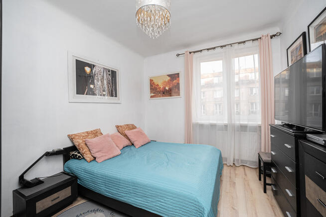 Okazja! Mieszkanie po remoncie blisko Metra