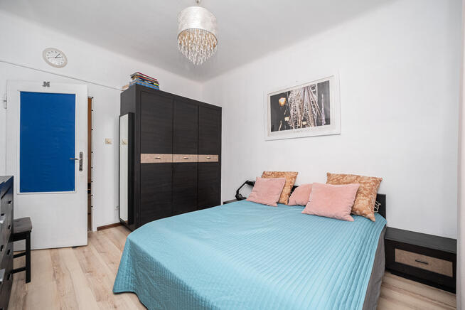 Okazja! Mieszkanie po remoncie blisko Metra