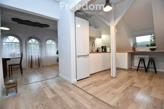 Duży dom 360 m2/3 mieszkania/pod najem/ogród/garaż