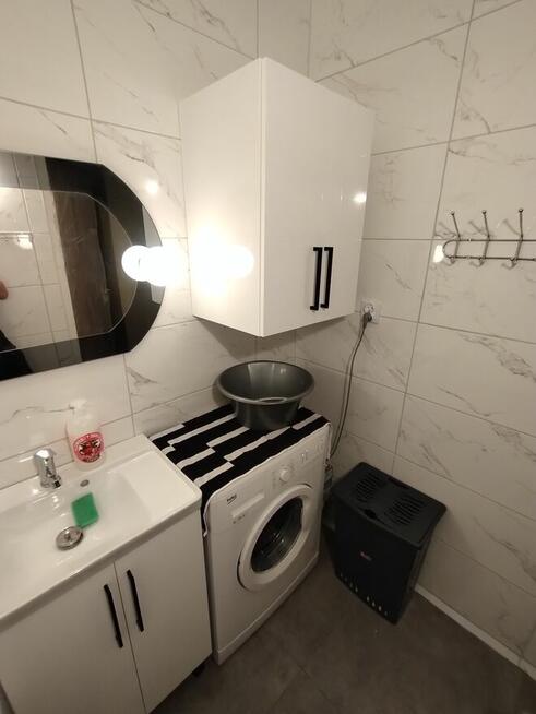 Malowanie ścian i sufitów, odświeżanie. Możliwe tapetowanie