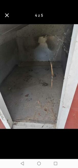 Buda dla dużego psa, ocieploną