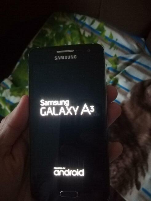 Telefon Samsung Galaxy a3