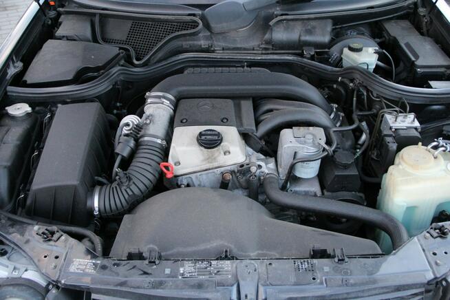 Mercedes E 220 klimatyzacja,zarejestrowany