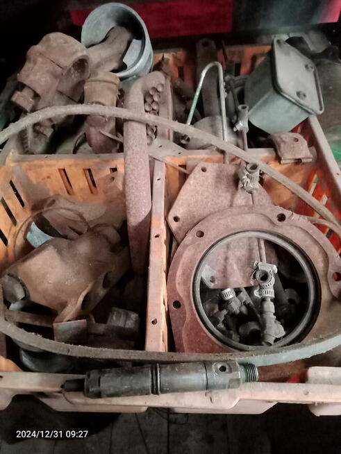 John Deere 4240 silnik korbowód tłok kolektory