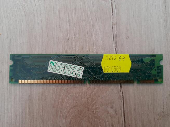 SDRAM PC133 64MB