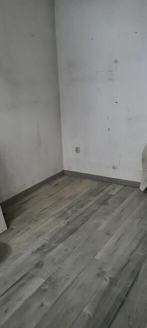 1 pok+k. 21 m2,Centrum, umowa na czas nieokreślony-22 tys.zł