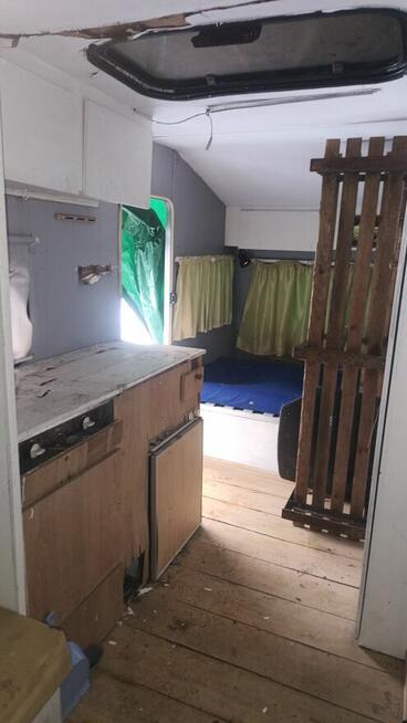 Sprzedam przyczepę kempingową