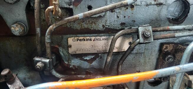 Sprzedam silnik perkins 4 cylindrowy do łodzi