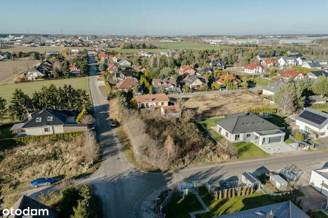 Działka budowlana / 951 m² / Dąbrowa, ul. Cytrynowa