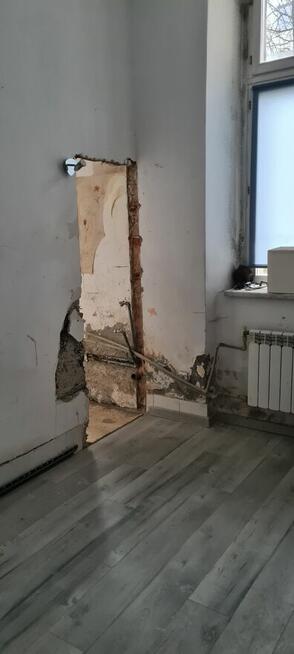 1 pok+k. 21 m2,Centrum, umowa na czas nieokreślony-22 tys.zł