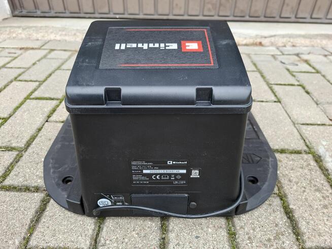 Baza stacja ładowania z bolcami do robota koszącego Einhell