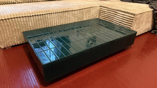 Stolik kawowy emeraldowy z plytek