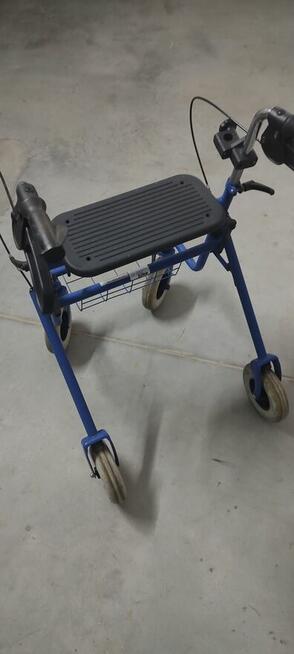 Chodzik, balkonik składany