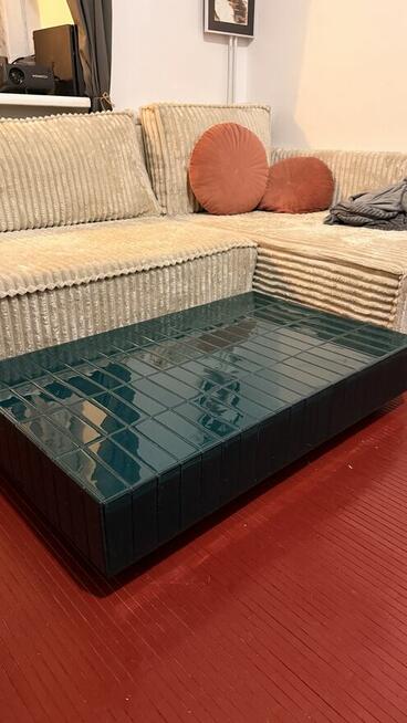 Stolik kawowy emeraldowy z plytek