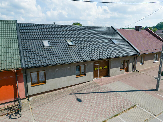 Nowy dom 187m2 + lokal użytkowy 45m2 Rynek Ćmielów