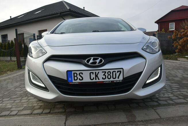 Hyundai i30 1.6D Navi/ Kamera/ 2 KPL KÓŁ/ Sprowadzony/Opłacony