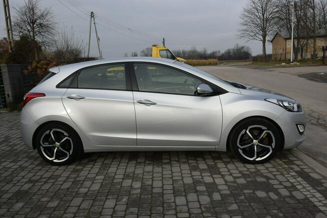 Hyundai i30 1.6D Navi/ Kamera/ 2 KPL KÓŁ/ Sprowadzony/Opłacony