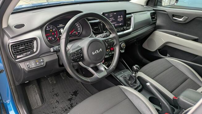 Kia Stonic Wersja L / Salon PL / Gwarancja do 2030 / FVAT 23 / Kamera / 5 MT