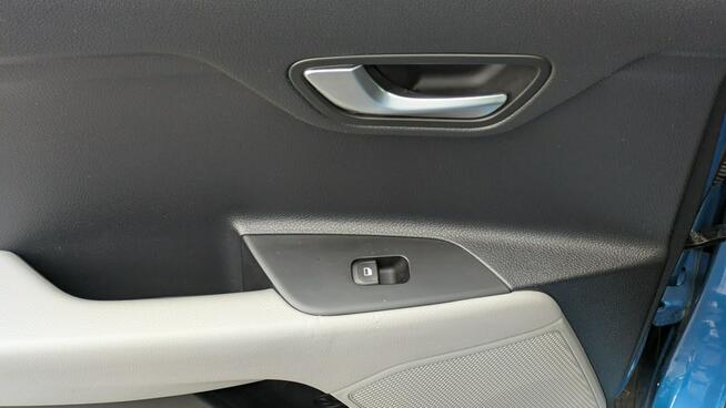 Kia Stonic Wersja L / Salon PL / Gwarancja do 2030 / FVAT 23 / Kamera / 5 MT