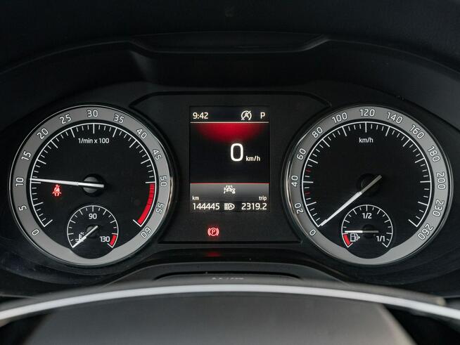 Škoda Karoq 2.0 TDI 4x4 Style Podgrz.f Ambient K.cof Aktywny Tempomat Salon PL