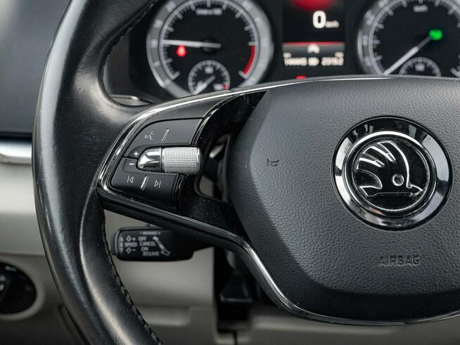 Škoda Karoq 2.0 TDI 4x4 Style Podgrz.f Ambient K.cof Aktywny Tempomat Salon PL