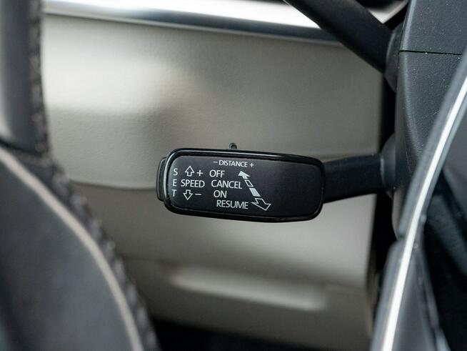 Škoda Karoq 2.0 TDI 4x4 Style Podgrz.f Ambient K.cof Aktywny Tempomat Salon PL