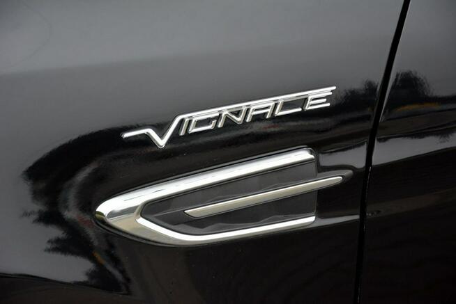 Ford Kuga Vignale 4WD Radar ACC Navi Ledy Skóry El. klapa ParkAssist Panorama