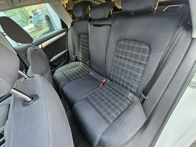 Audi A4 model 2015 ,biała perła, bezwypadkowy , serwiowany, led, hak