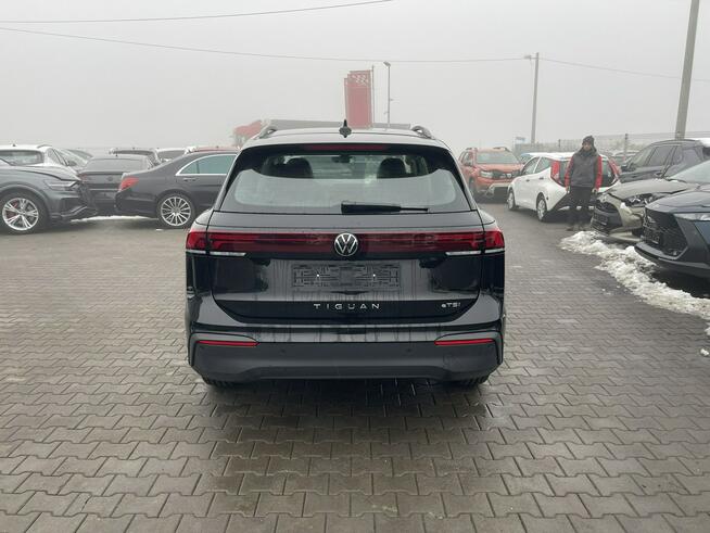 Volkswagen Tiguan eTSIHybryda Automat Klimatronik Kamera Virtual