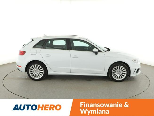 Audi A3 1.4TFSI e-tron Panorama Climatronic Navi Grzane Fotele Lane Assist PDC