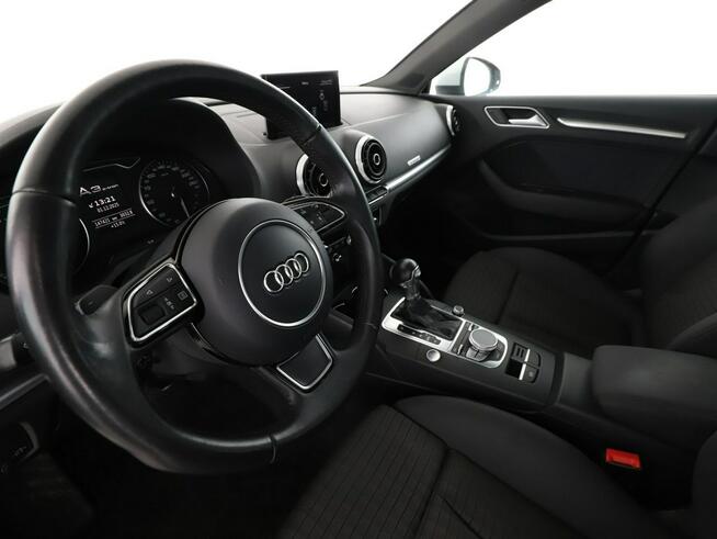 Audi A3 1.4TFSI e-tron Panorama Climatronic Navi Grzane Fotele Lane Assist PDC