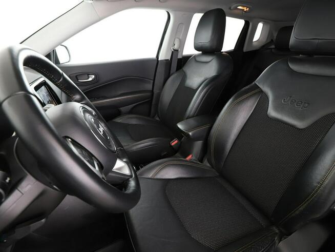 Jeep Compass automat 4x4 navi kamera półskóra tempomat hak