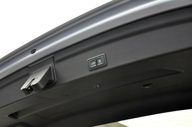 Audi Q3 35TFSI 150KM Stronic Virtual Tempomat Led Kamera Ambiente Alu17