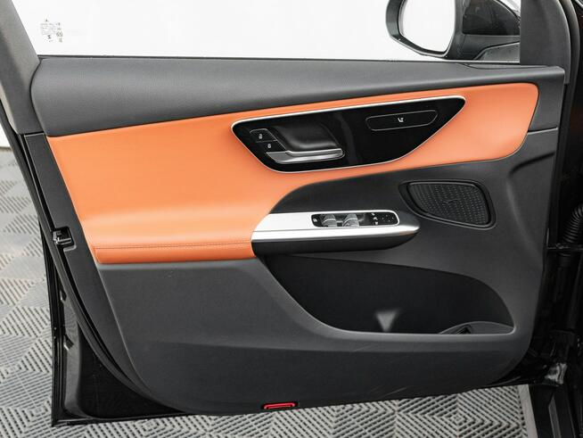 Mercedes GLC 300 DX25628#300 DE 4-MATIC Avantgarde Ambient Skóra Salon PL VAT23%