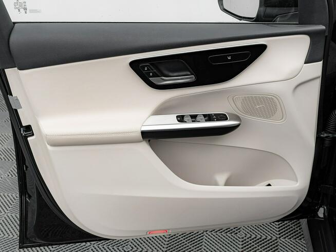 Mercedes GLC 300 DX25629#300 DE 4-MATIC Avantgarde Ambient Skóra Salon PL VAT23%