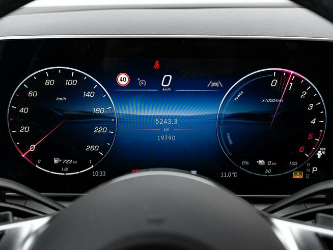 Mercedes GLC 300 DX25629#300 DE 4-MATIC Avantgarde Ambient Skóra Salon PL VAT23%